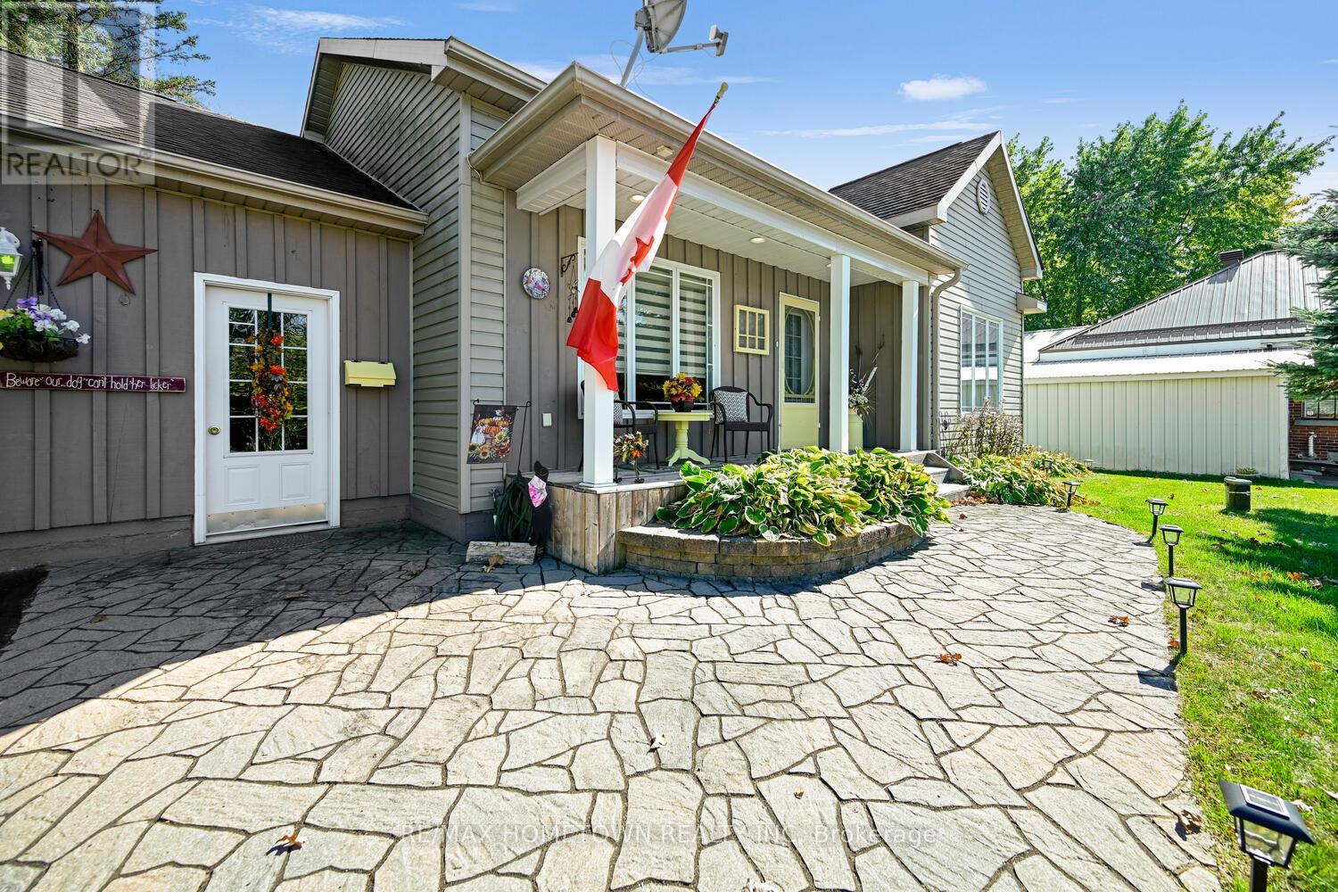 8121 Main Street, Augusta, Ontario  K0G 1R0 - Photo 5 - X12444007