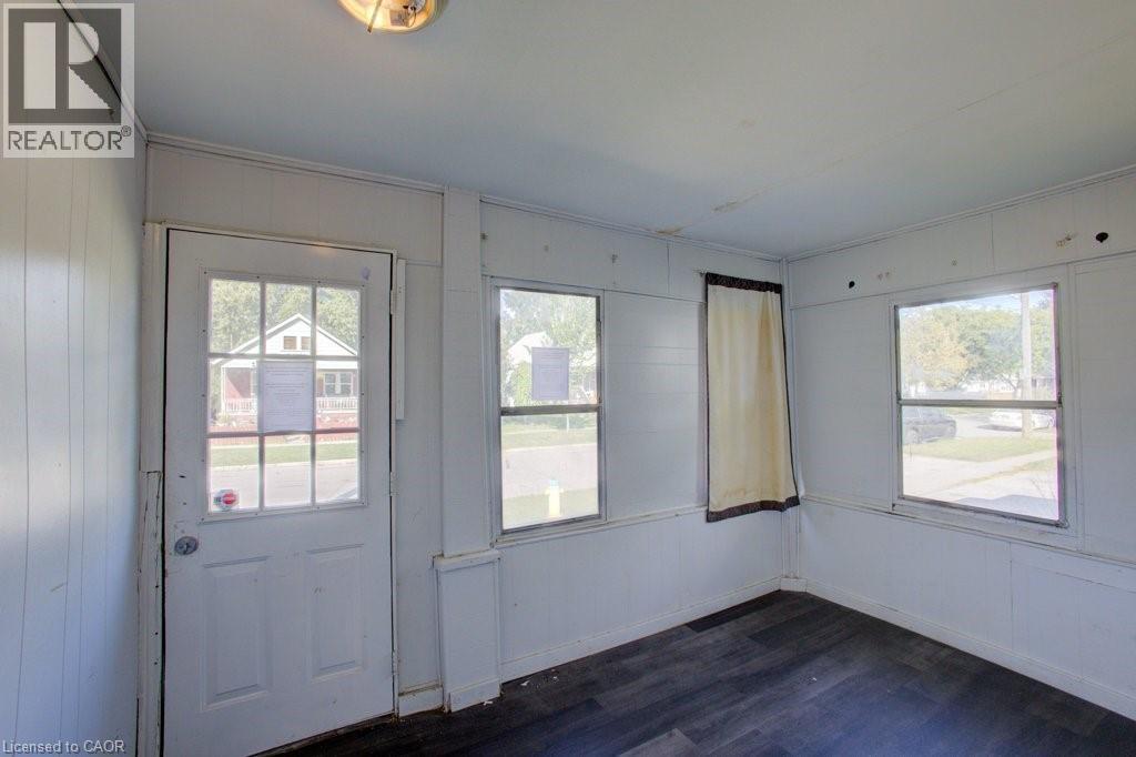 3587 Bloomfield Road, Windsor, Ontario  N9C 1R8 - Photo 5 - 40776347
