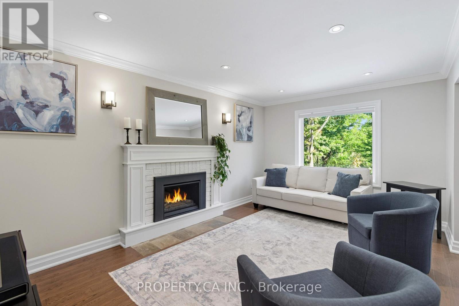 119 Triller Place, Oakville, Ontario  L6L 6J3 - Photo 10 - W12443943
