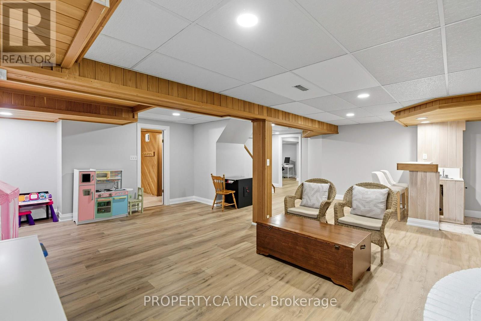 119 Triller Place, Oakville, Ontario  L6L 6J3 - Photo 34 - W12443943