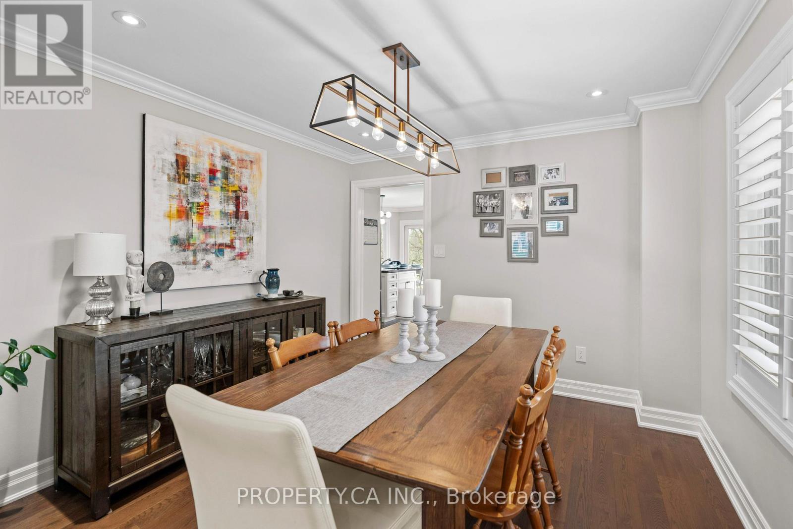 119 Triller Place, Oakville, Ontario  L6L 6J3 - Photo 9 - W12443943