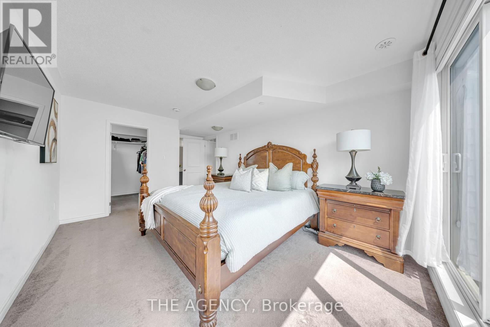 10 - 2212 Bromsgrove Road, Mississauga, Ontario  L5J 1L4 - Photo 24 - W12443948