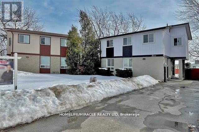 7 Greenhills Square, Brampton, Ontario  L6S 2J4 - Photo 2 - W12443956