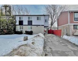 7 GREENHILLS SQUARE, Brampton, Ontario