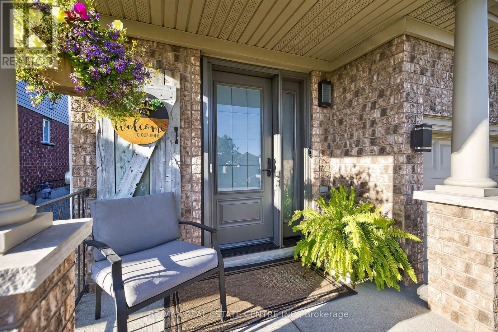 3 Bishop Court, Orangeville, Ontario  L9W 5G6 - Photo 4 - W12443981