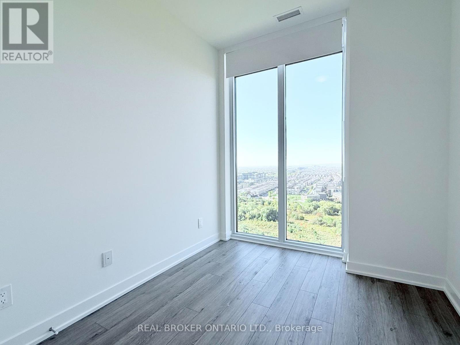 2003 - 3079 Trafalgar Road, Oakville, Ontario  L6H 8C5 - Photo 7 - W12443993