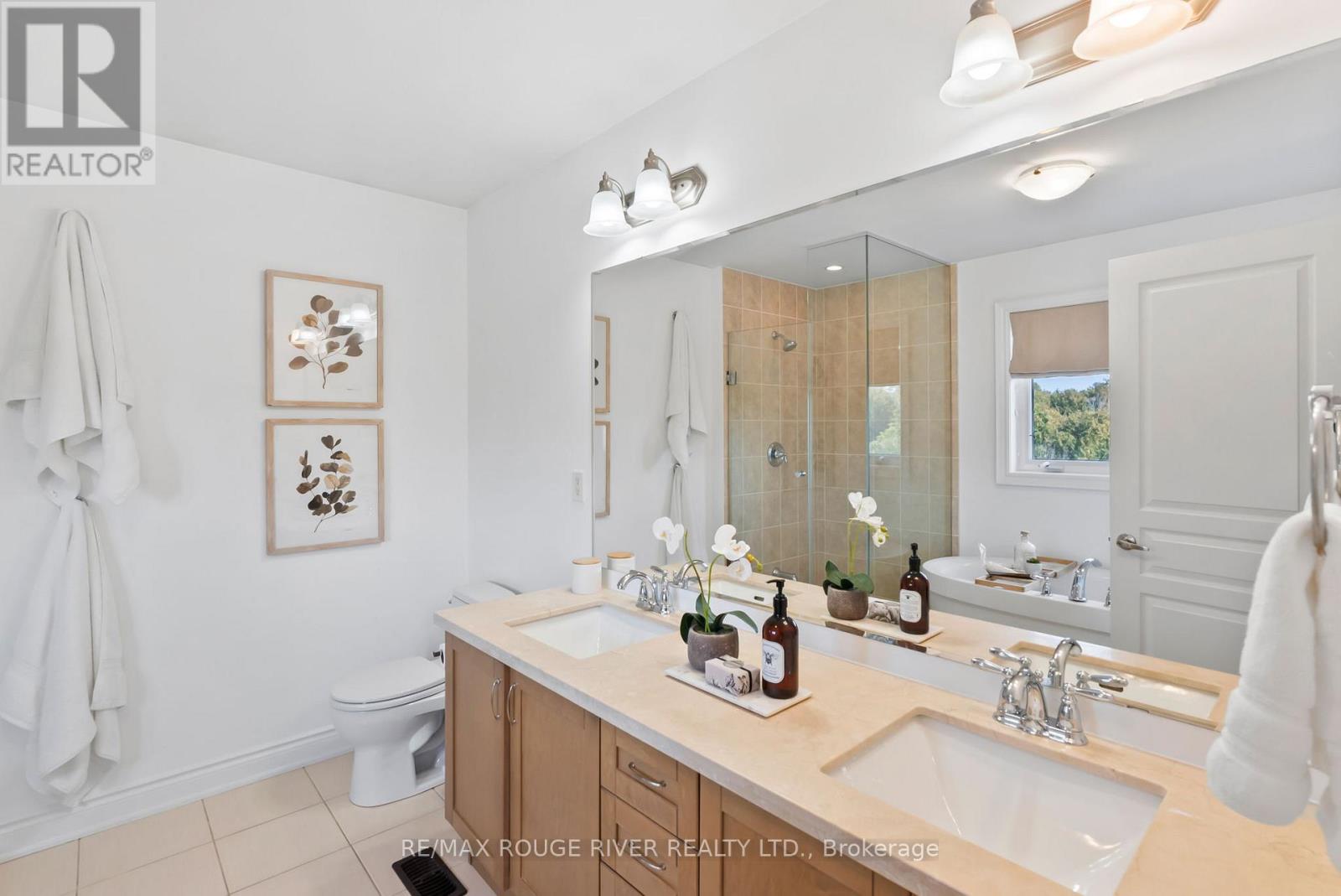 34 Endeavour Court, Whitby, Ontario  L1P 0B5 - Photo 31 - E12444114