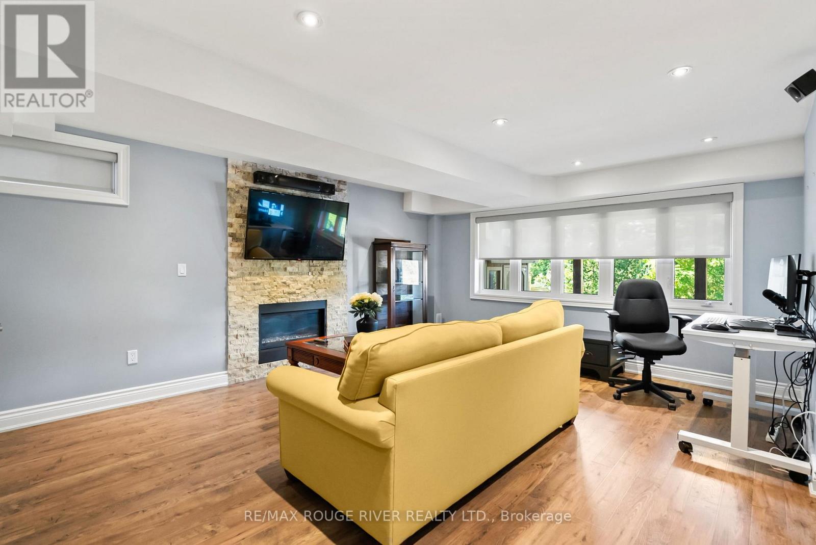 34 Endeavour Court, Whitby, Ontario  L1P 0B5 - Photo 42 - E12444114