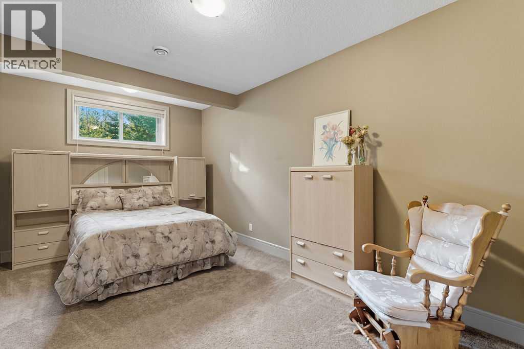 305 Silverado Ranch Manor Sw, Calgary, Alberta  T2X 0V2 - Photo 25 - A2226373