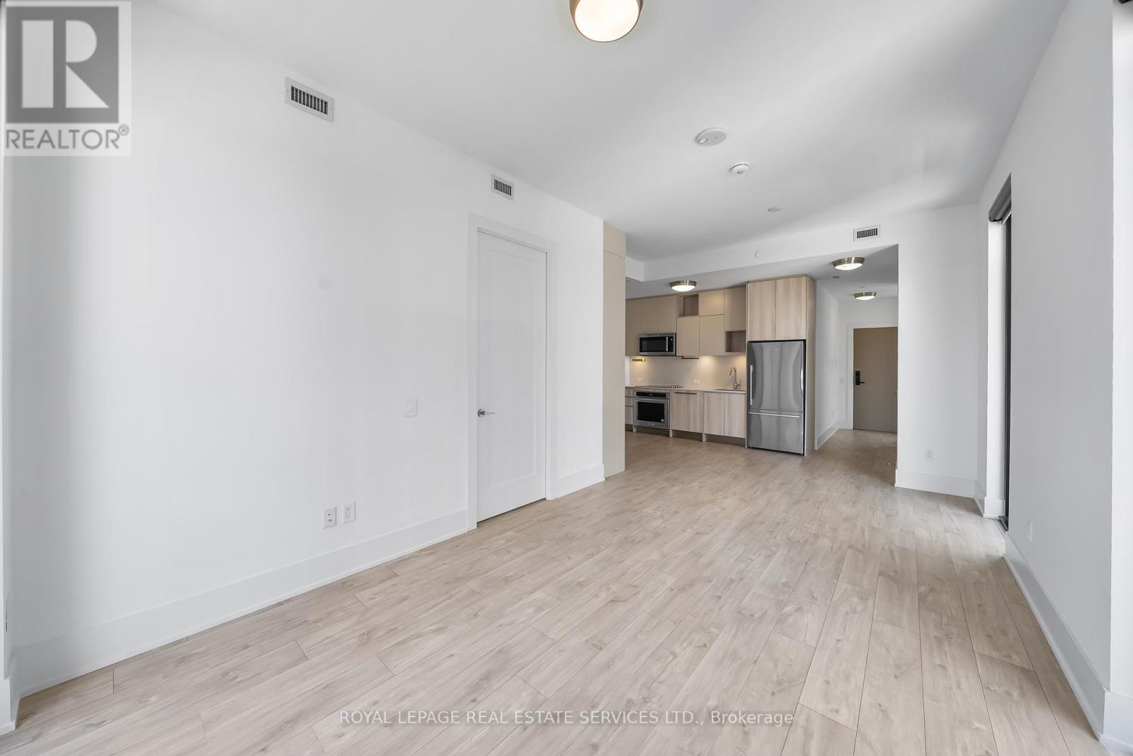 922 - 118 Merchants' Wharf, Toronto (Waterfront Communities), Ontario  M5A 0L3 - Photo 6 - C12443960