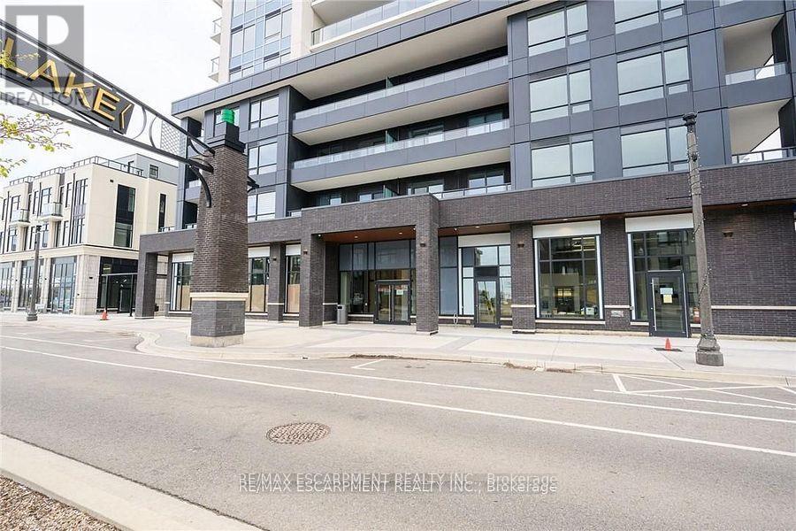 812 - 385 Winston Road, Grimsby, Ontario  L3M 4E8 - Photo 4 - X12443951