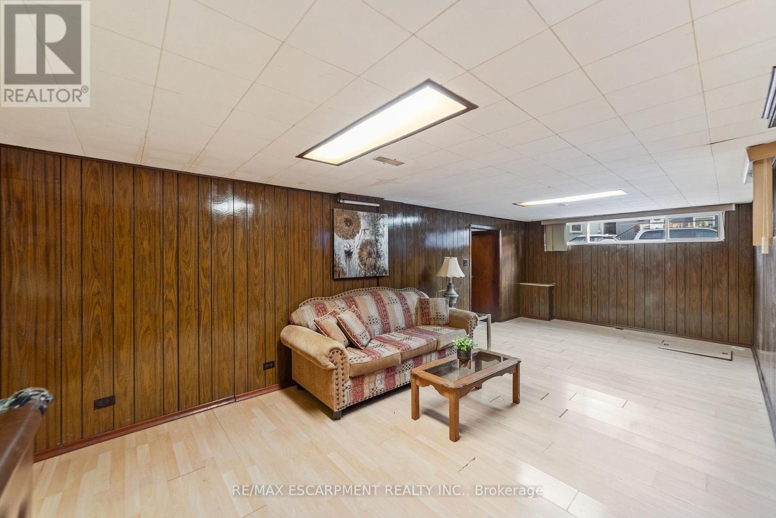 99 Edinburgh Avenue, Hamilton (Crown Point), Ontario  L8H 2C6 - Photo 22 - X12443953