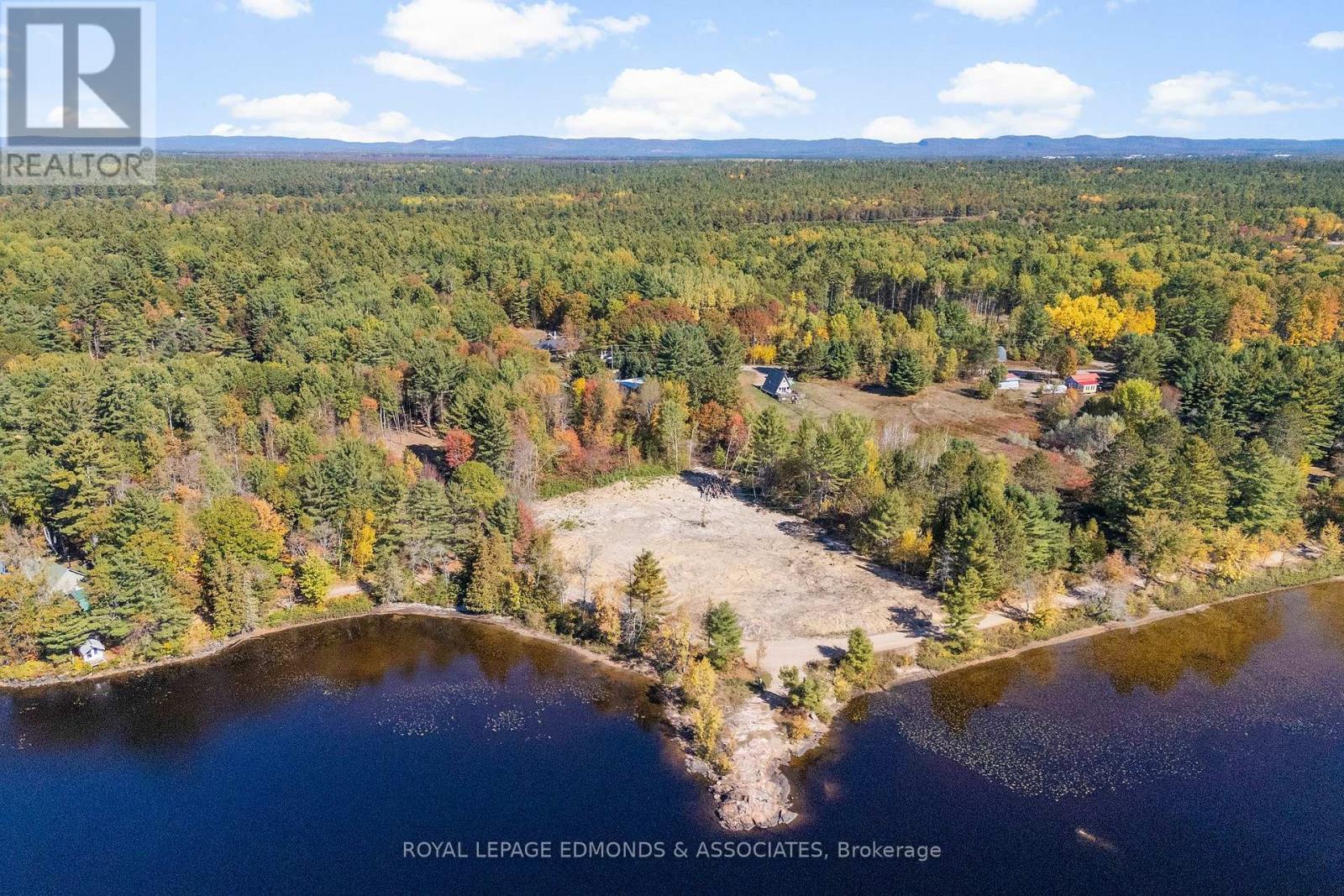 Lt 9 Rantz Road, Petawawa, Ontario  K8H 2W8 - Photo 9 - X12444034