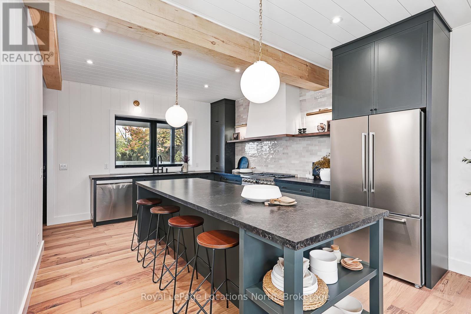 635019 Pretty River Road, Blue Mountains, Ontario  L0M 1P0 - Photo 7 - X12443927