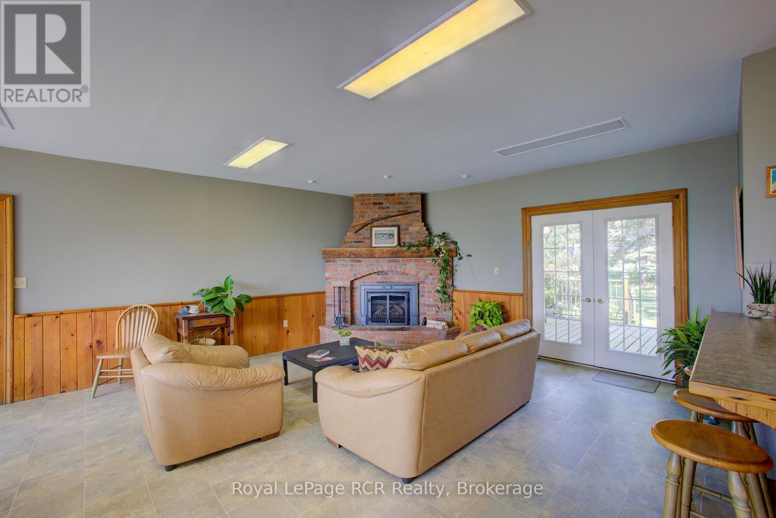7120 Sixth Line, Centre Wellington, Ontario  N0B 1J0 - Photo 22 - X12444132