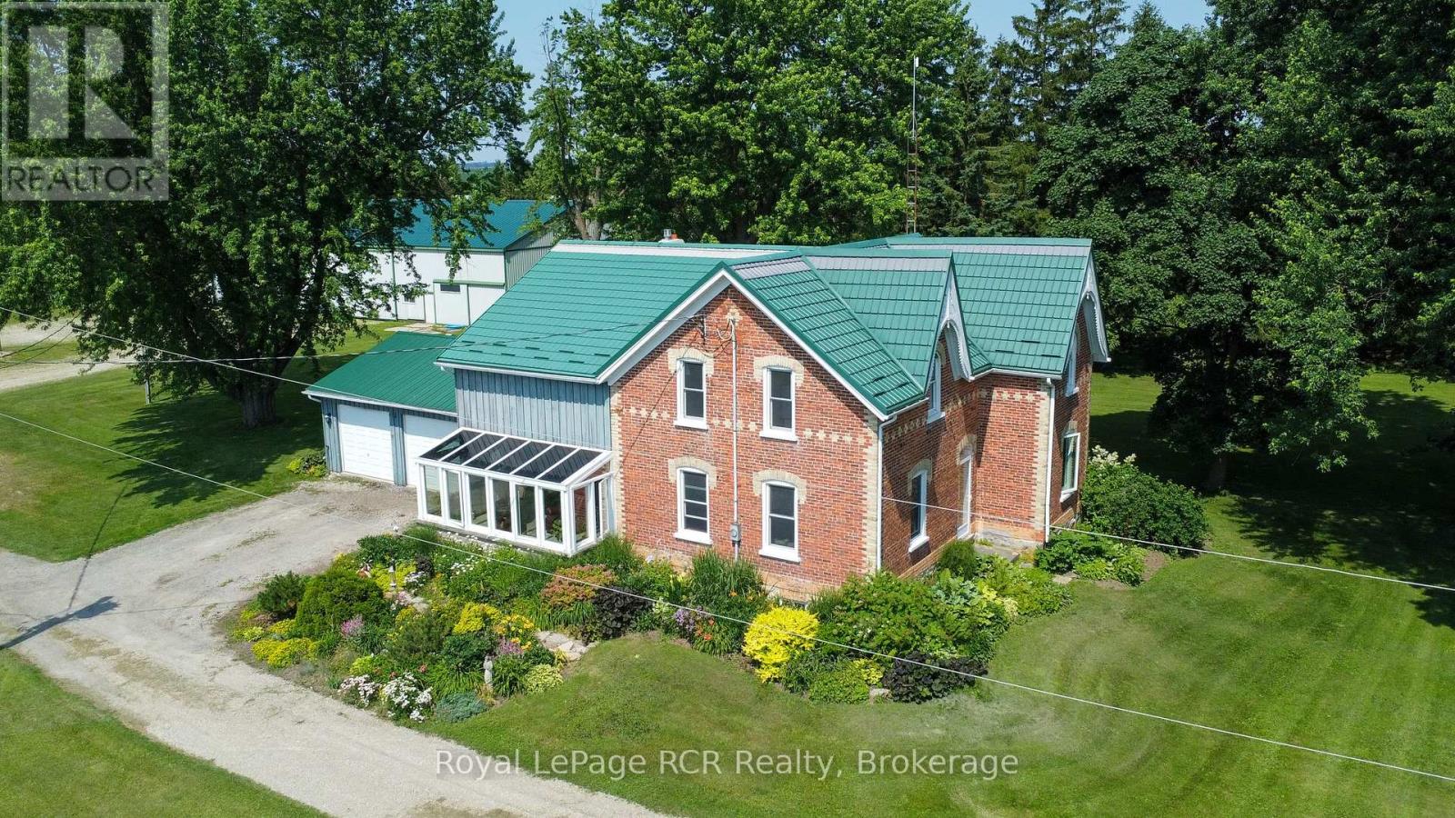 7120 Sixth Line, Centre Wellington, Ontario  N0B 1J0 - Photo 2 - X12444132