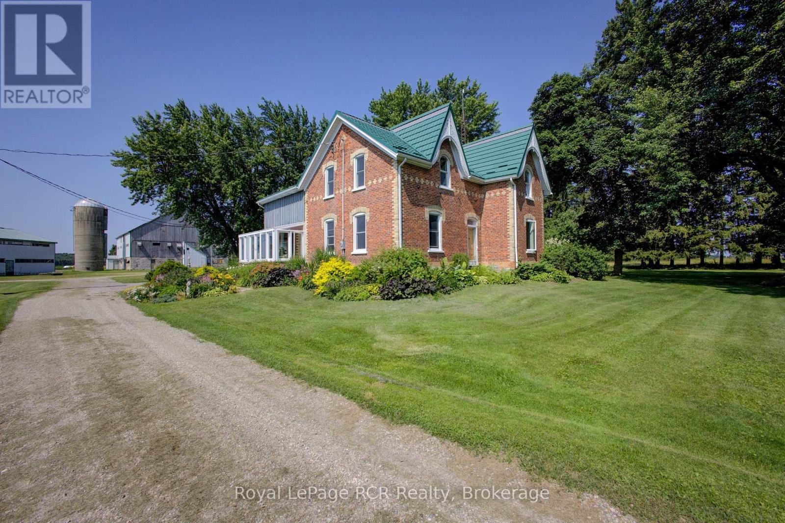 7120 Sixth Line, Centre Wellington, Ontario  N0B 1J0 - Photo 5 - X12444132