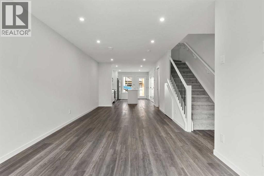 110, 40 Livingston Parade Ne, Calgary, Alberta  T4B 3P6 - Photo 3 - A2262092
