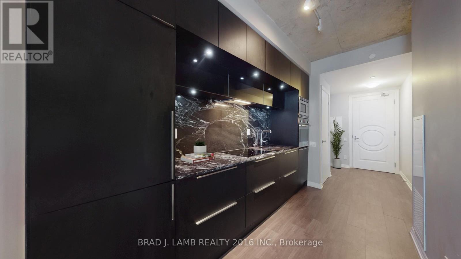 1109 - 88 BLUE JAYS WAY, Toronto, Ontario