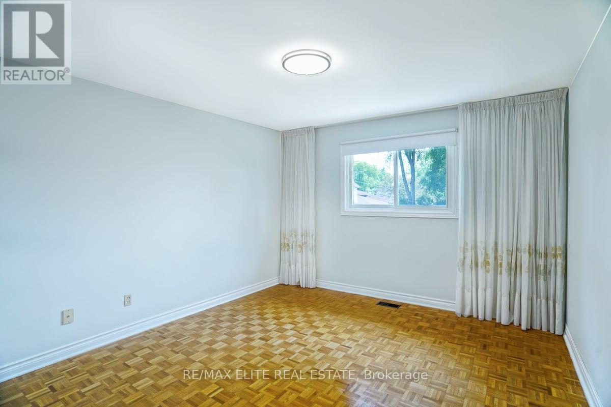 Main - 219 Connaught Avenue, Toronto, Ontario  M2M 1H6 - Photo 24 - C12441947