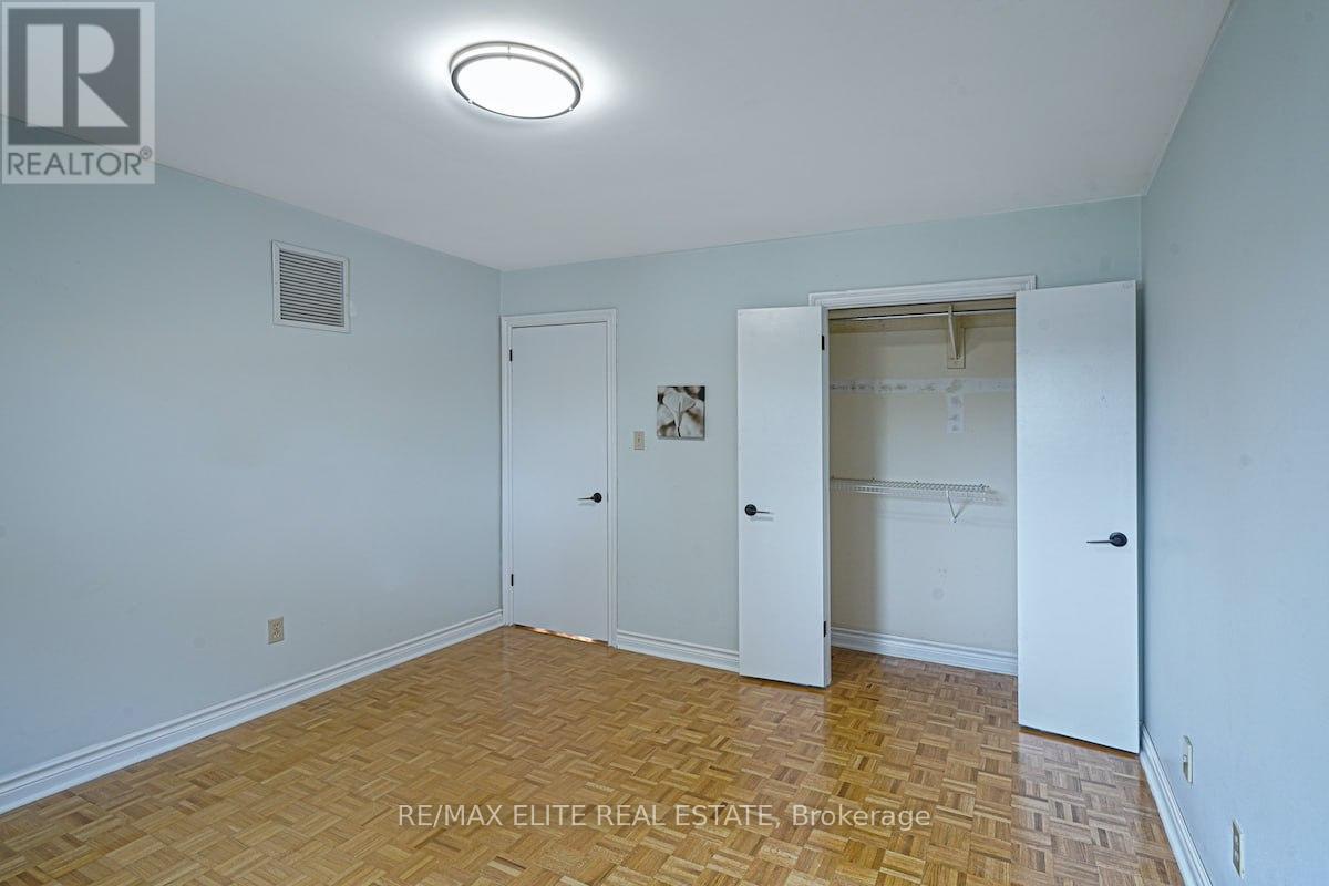 Main - 219 Connaught Avenue, Toronto, Ontario  M2M 1H6 - Photo 25 - C12441947