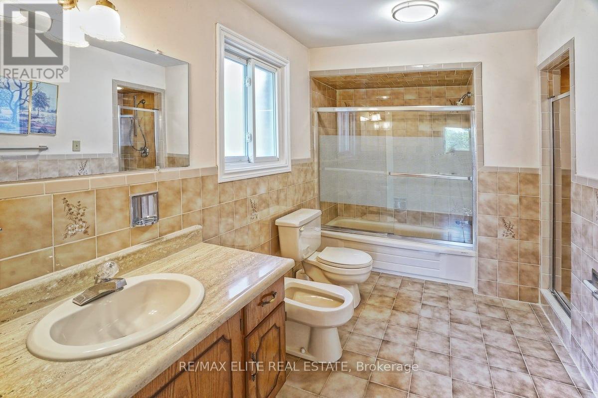 Main - 219 Connaught Avenue, Toronto, Ontario  M2M 1H6 - Photo 20 - C12441947