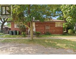 255 Chippawa Street, Windsor, Ca