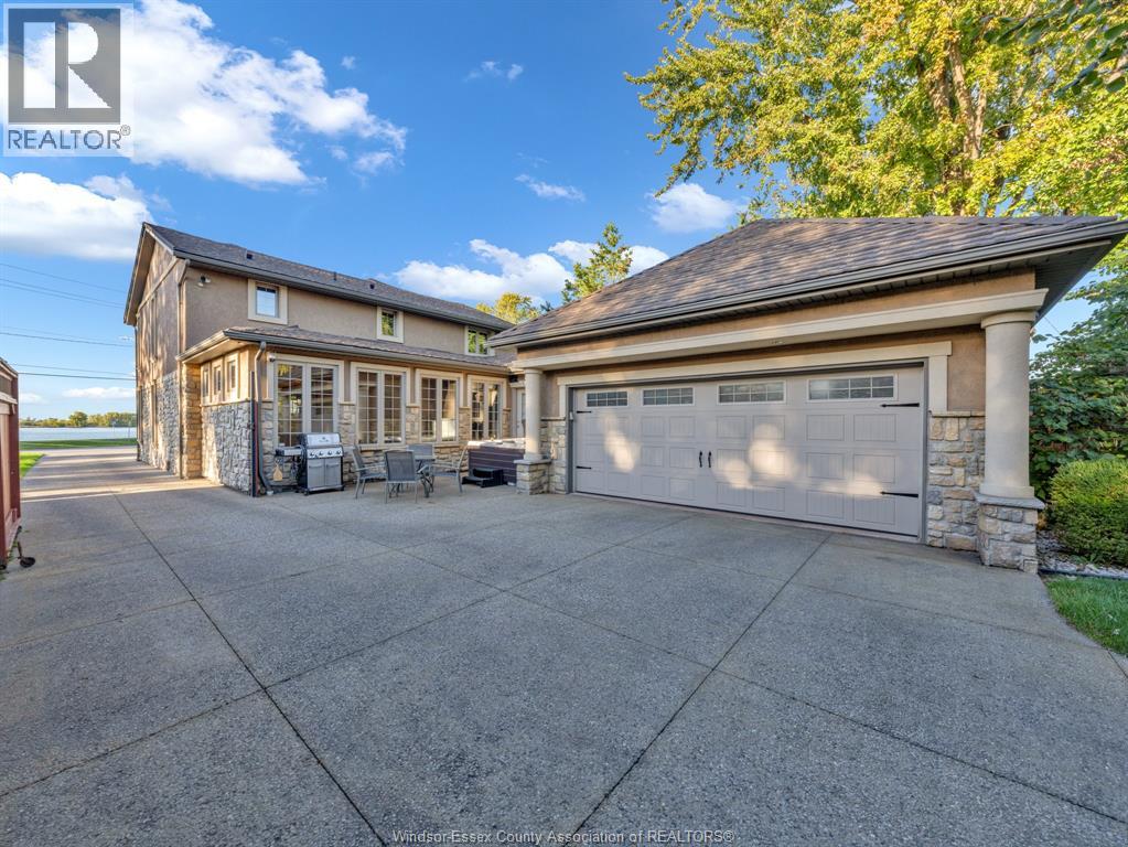 7465 Riverside, Windsor, Ontario  N8S 1C8 - Photo 37 - 25025210