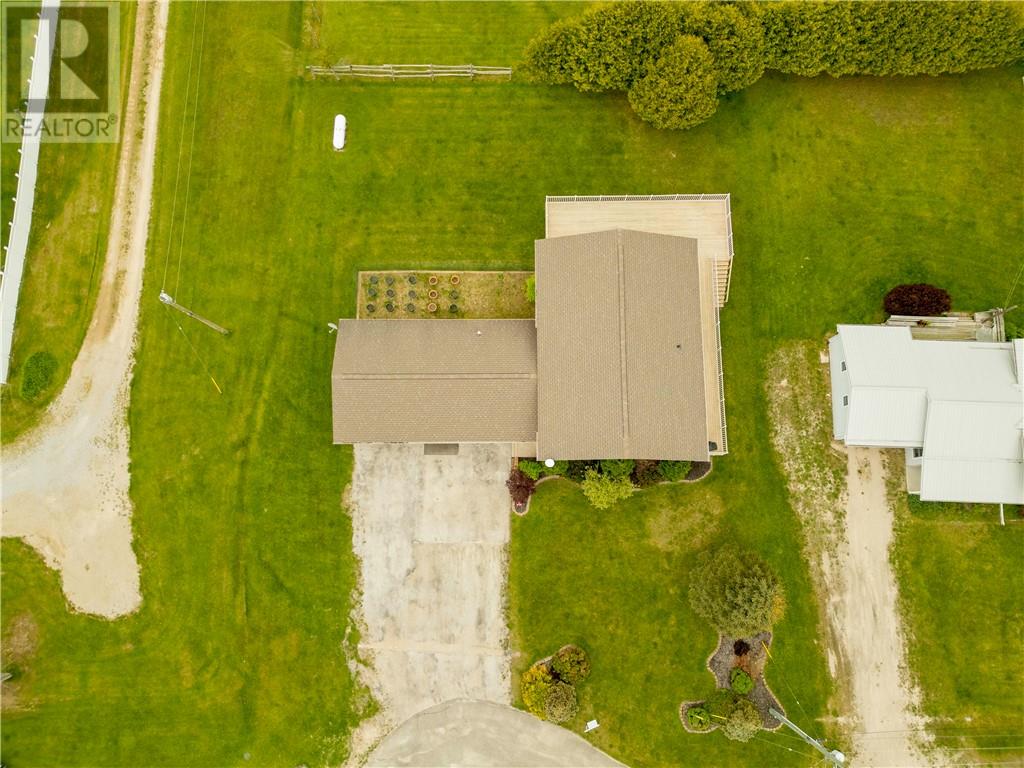 10 Vanhorn Street, Gore Bay, Ontario  P0P 1H0 - Photo 10 - 2120584
