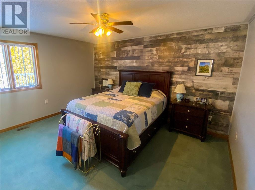 10 Vanhorn Street, Gore Bay, Ontario  P0P 1H0 - Photo 21 - 2120584