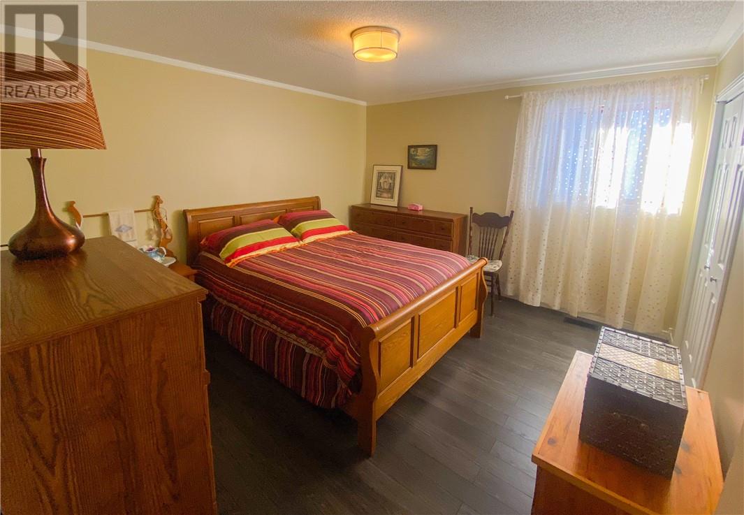 10 Vanhorn Street, Gore Bay, Ontario  P0P 1H0 - Photo 26 - 2120584