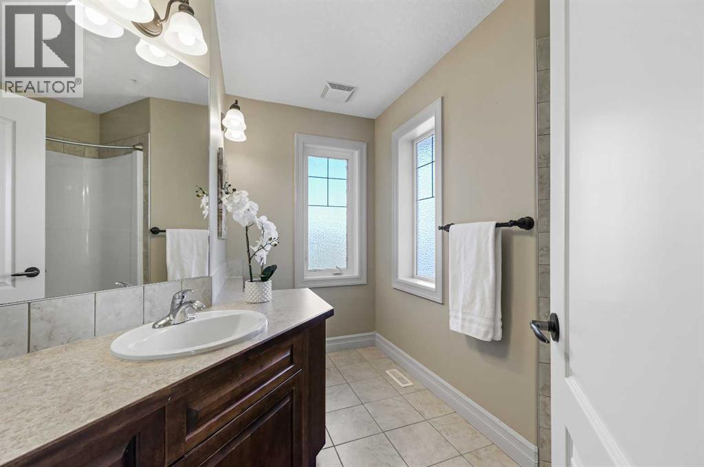 147 Coopers Hill Sw, Airdrie, Alberta  T4B 0B9 - Photo 30 - A2259842