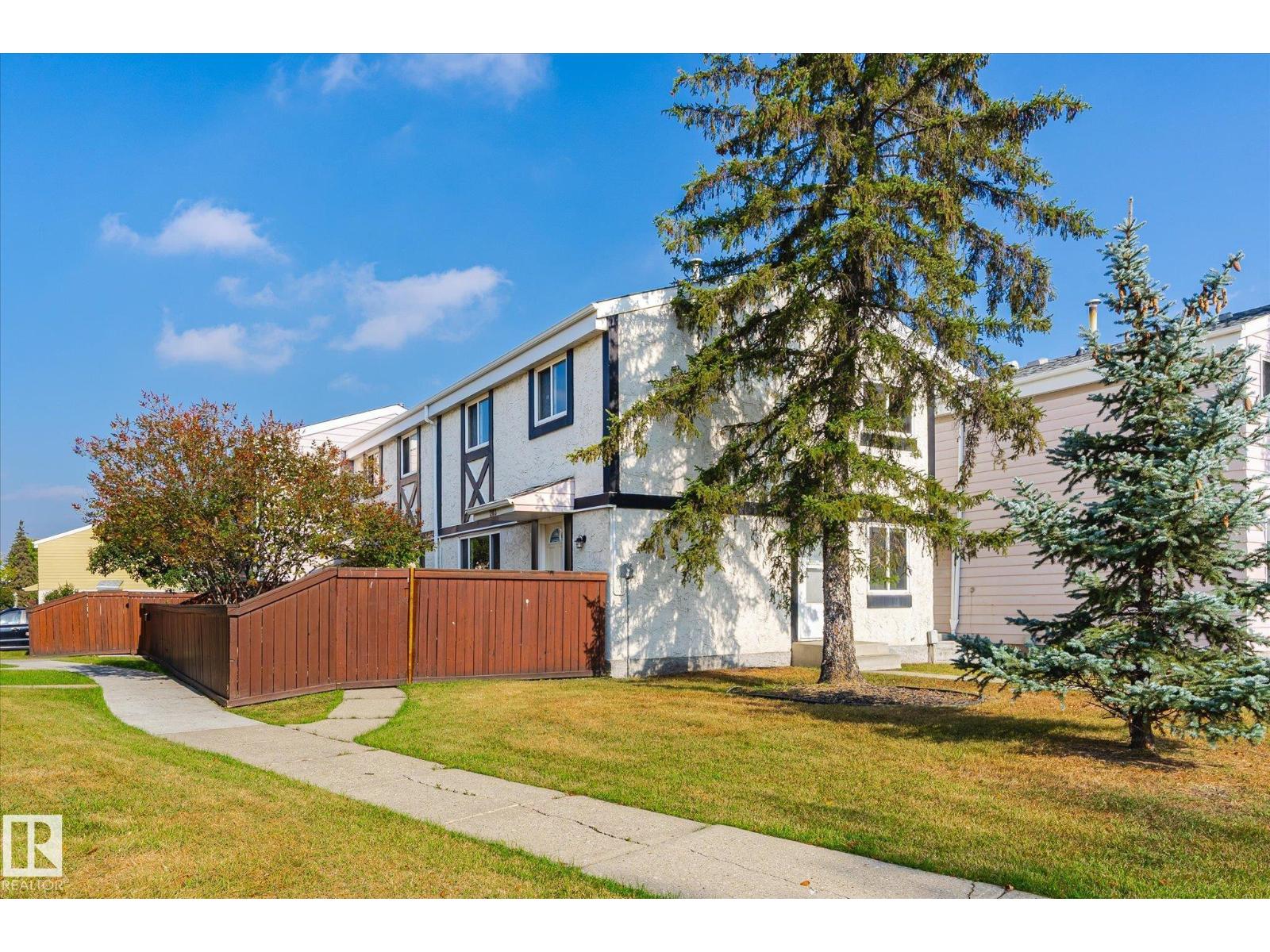 283 Primrose Gardens Gd Nw Nw, Edmonton, Alberta  T5T 0R8 - Photo 2 - E4460747