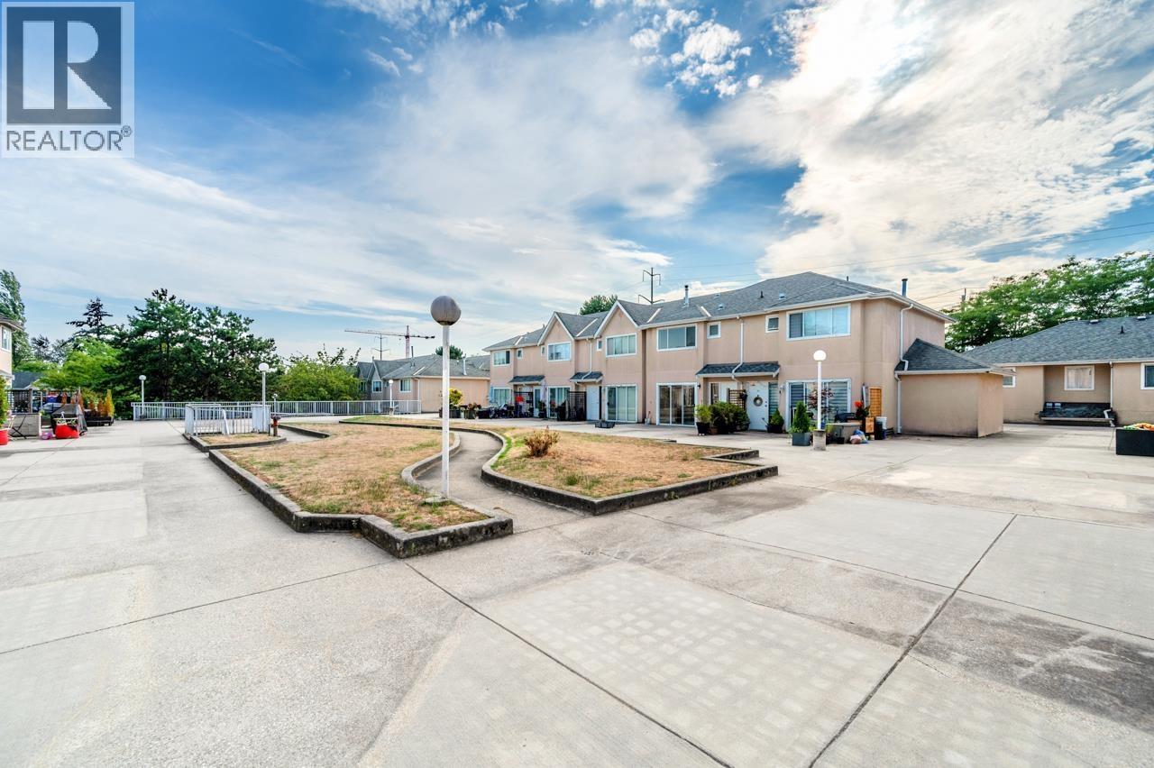 211 2211 No. 4 Road, Richmond, British Columbia  V6X 3X1 - Photo 1 - R3050531