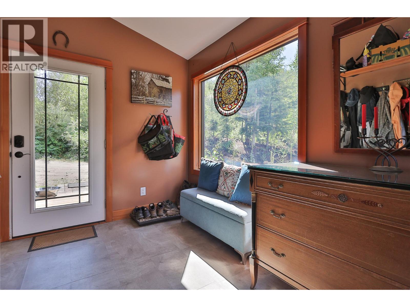 300 Richie Road, Rossland, British Columbia  V0G 1Y0 - Photo 25 - 10358505