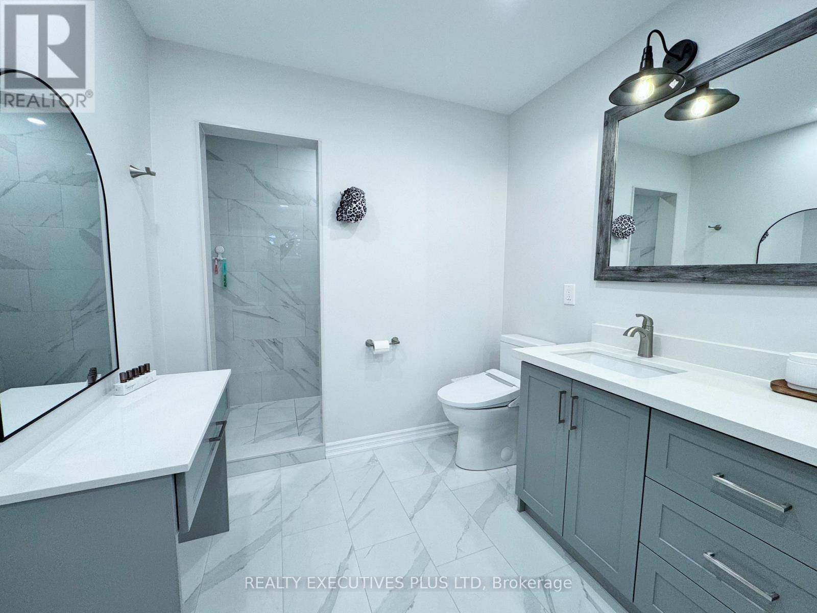 33 Gibson Lake Drive, Caledon, Ontario  L7E 4B3 - Photo 21 - W12443681