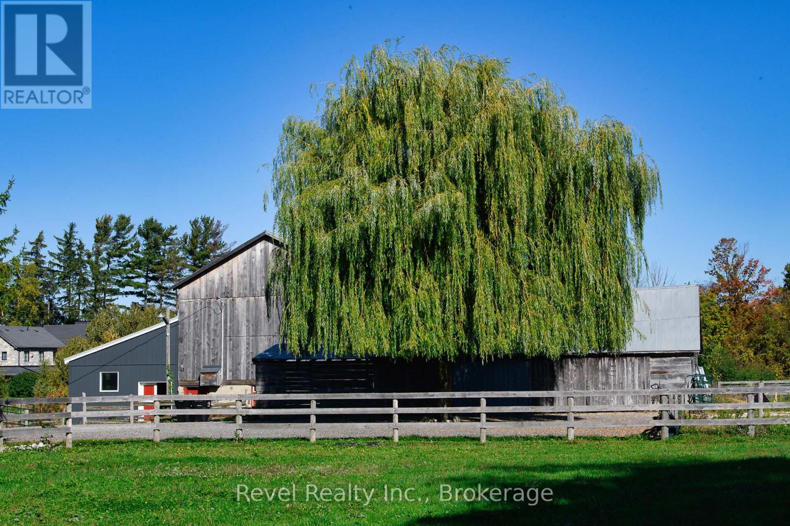 6905 Regent Street, Clearview, Ontario  L9Y 3Z1 - Photo 34 - S12444190