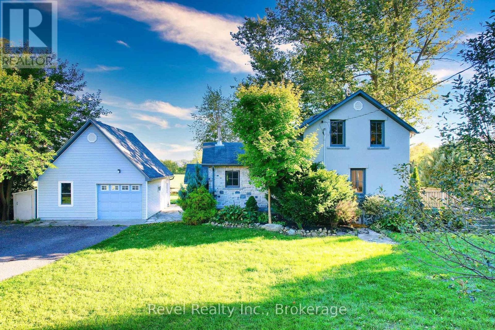 6905 Regent Street, Clearview, Ontario  L9Y 3Z1 - Photo 5 - S12444190