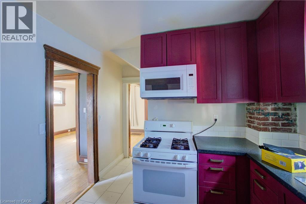 876 Hall Avenue, Windsor, Ontario  N9A 2M3 - Photo 17 - 40776355