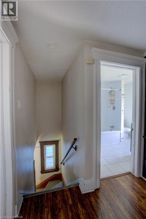 876 Hall Avenue, Windsor, Ontario  N9A 2M3 - Photo 18 - 40776355