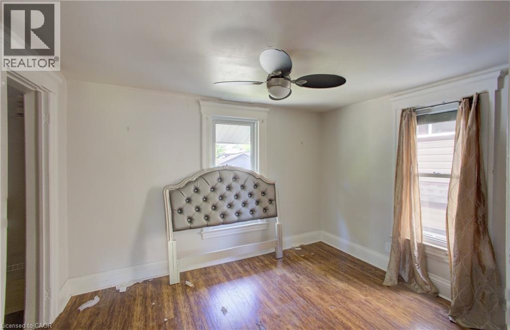 876 Hall Avenue, Windsor, Ontario  N9A 2M3 - Photo 19 - 40776355