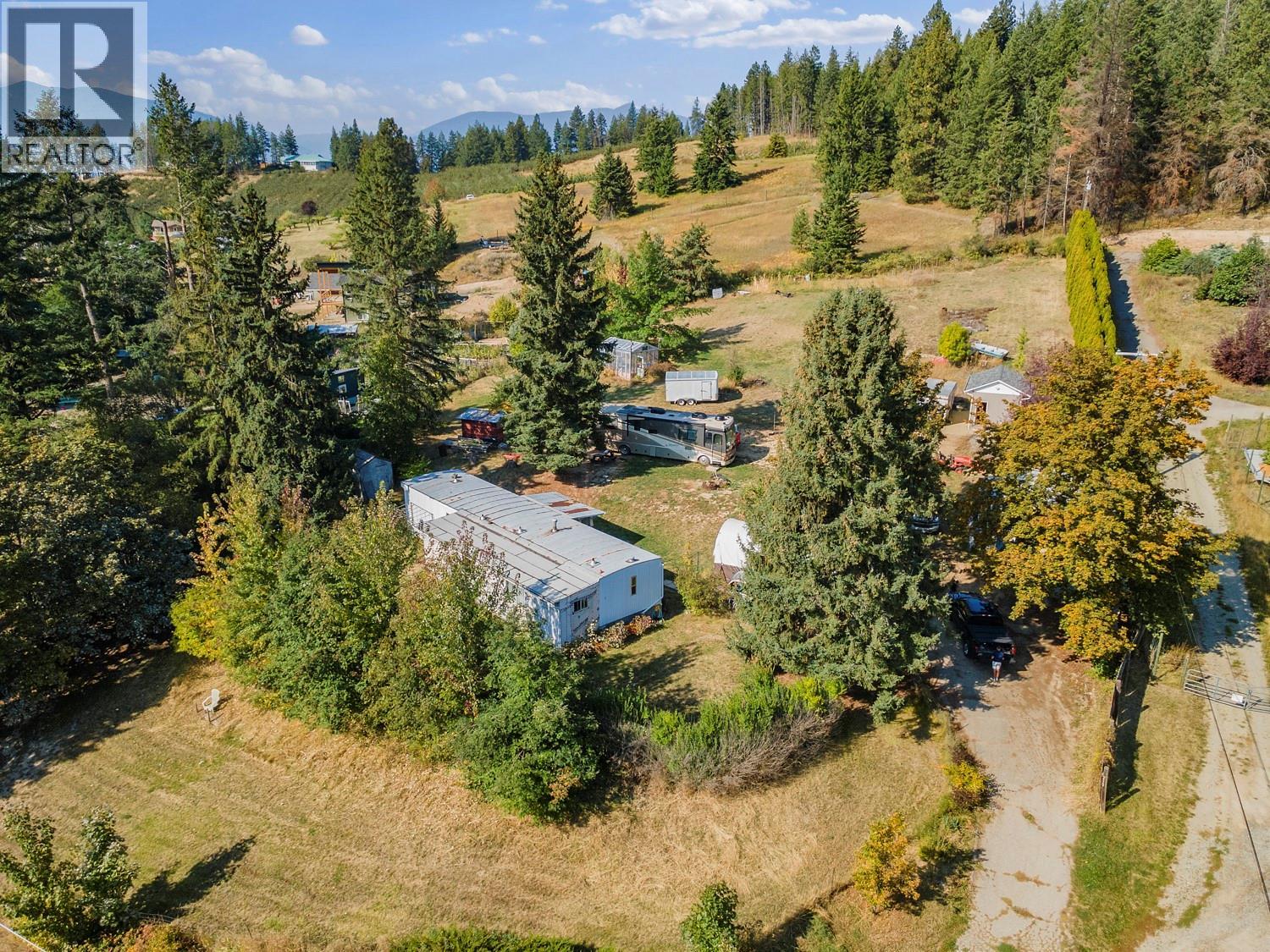 3920 3 Highway, Erickson, British Columbia  V0B 1K0 - Photo 1 - 10364382