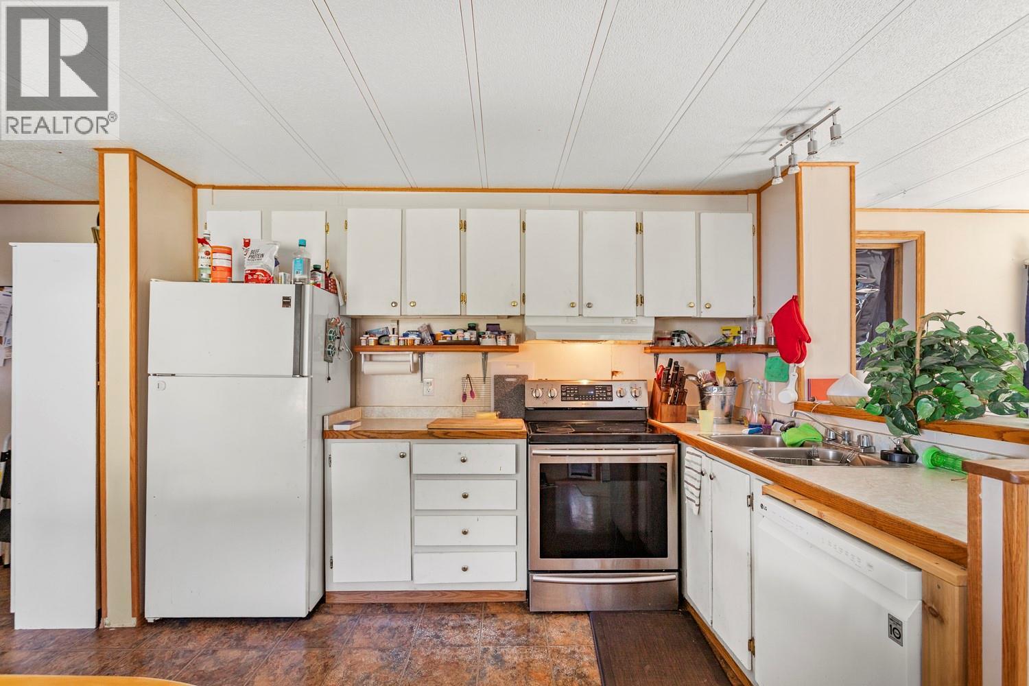 3920 3 Highway, Erickson, British Columbia  V0B 1K0 - Photo 4 - 10364382