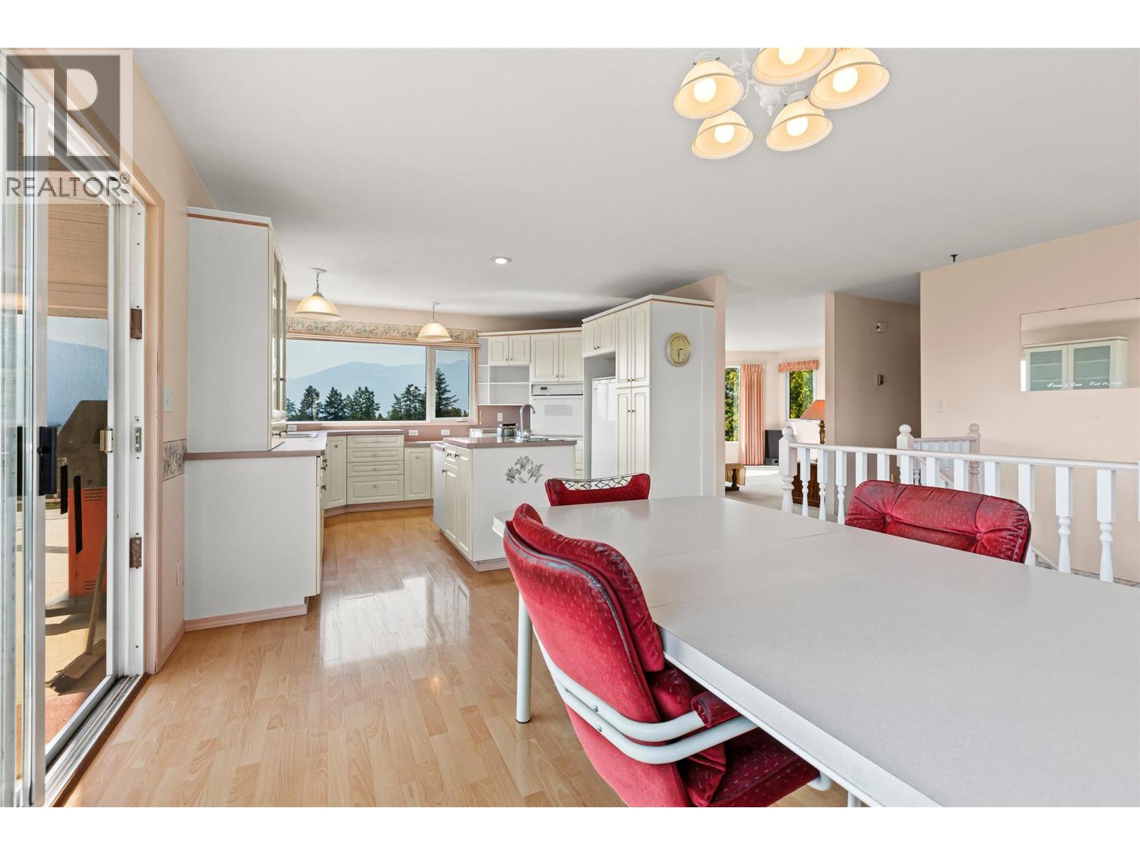 1701 Erickson Road, Creston, British Columbia V0B 1G3 - Photo 12 - 10364263