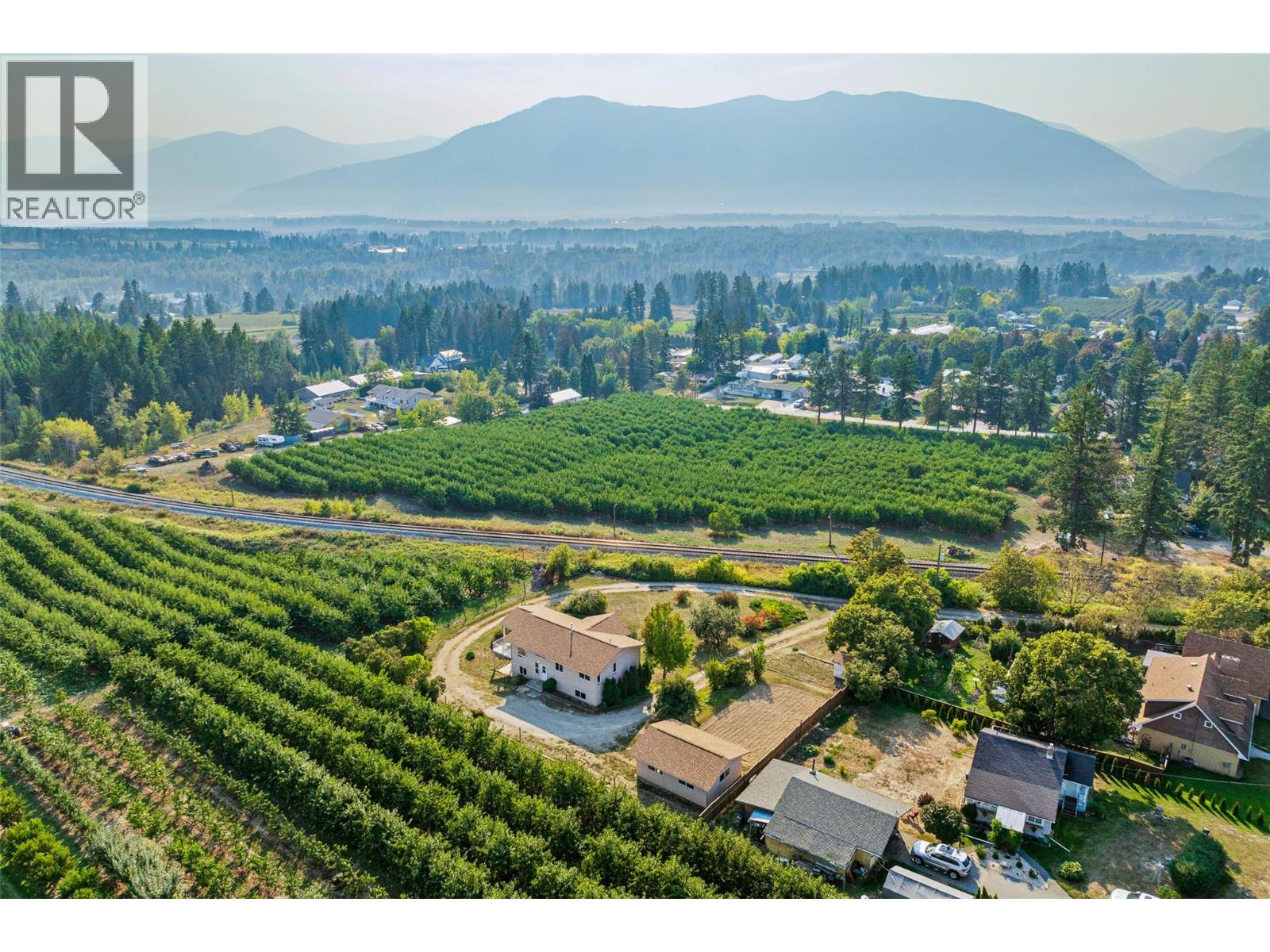 1701 Erickson Road, Creston, British Columbia V0B 1G3 - Photo 65 - 10364263