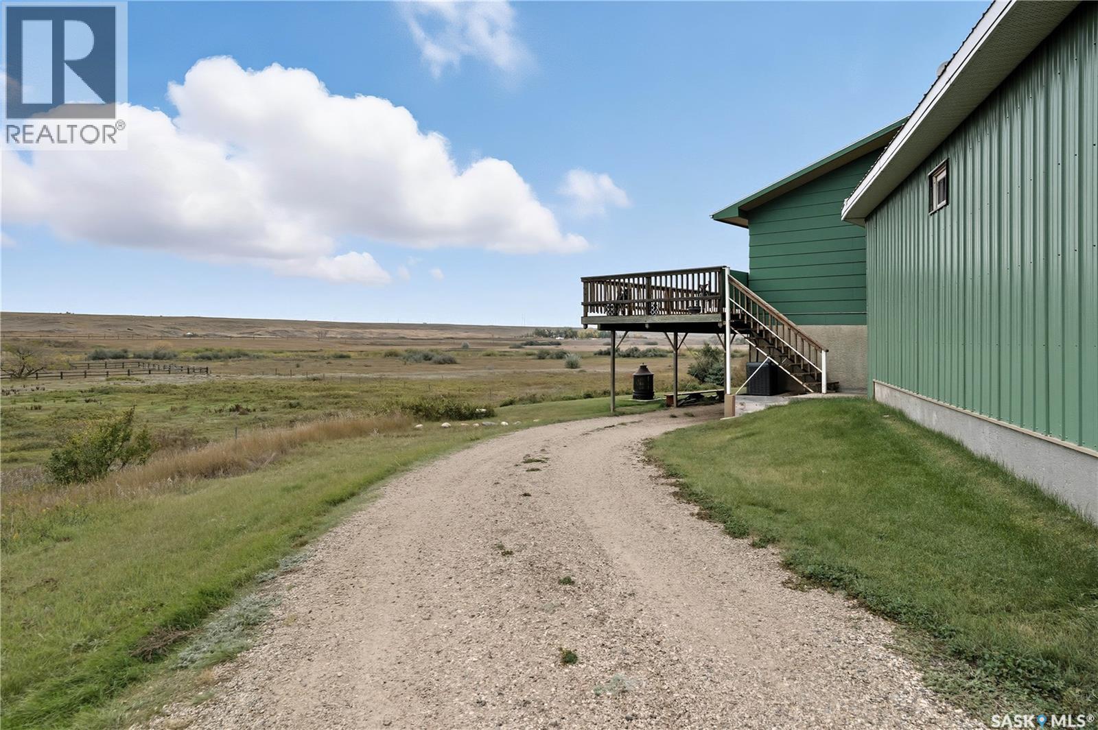 Lawrence Acreage, Moose Jaw Rm No. 161, Saskatchewan  S6H 4N9 - Photo 34 - SK019043