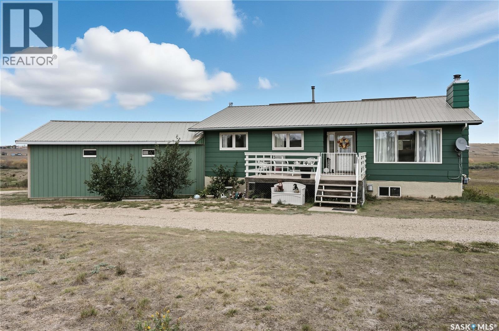 Lawrence Acreage, Moose Jaw Rm No. 161, Saskatchewan  S6H 4N9 - Photo 2 - SK019043