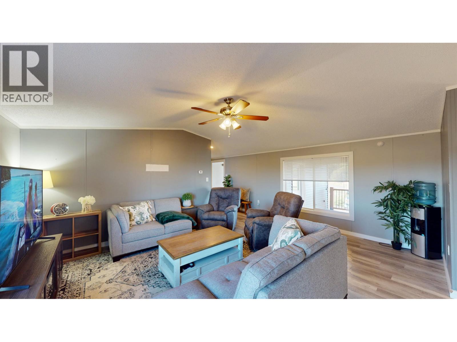13673 283 Road, Fort St. John, British Columbia  V0C 1H0 - Photo 11 - R3055095