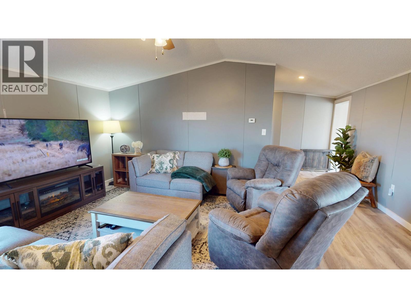 13673 283 Road, Fort St. John, British Columbia  V0C 1H0 - Photo 16 - R3055095