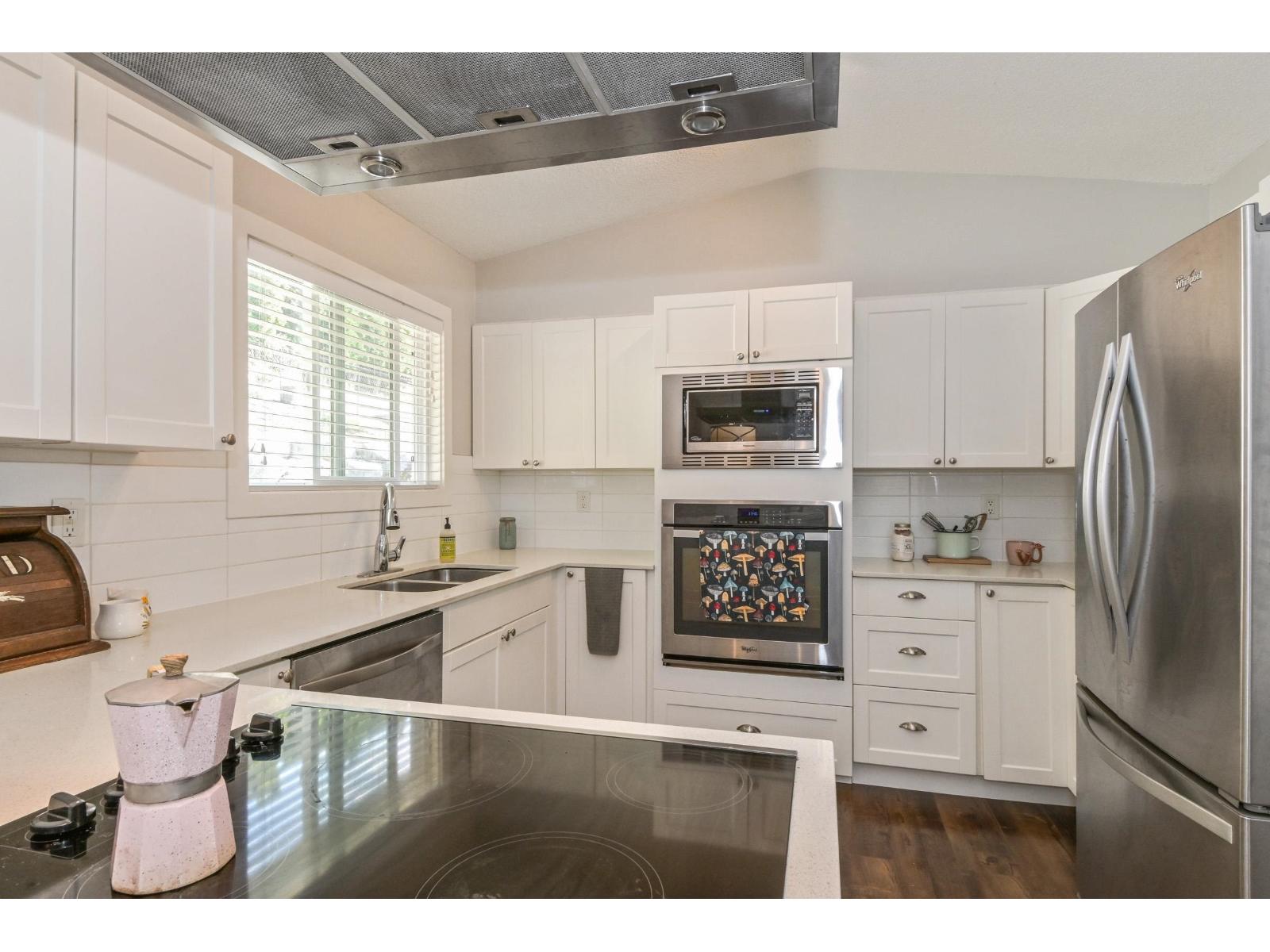 7930 Osprey Street, Mission, British Columbia  V2V 4P7 - Photo 11 - R3055208